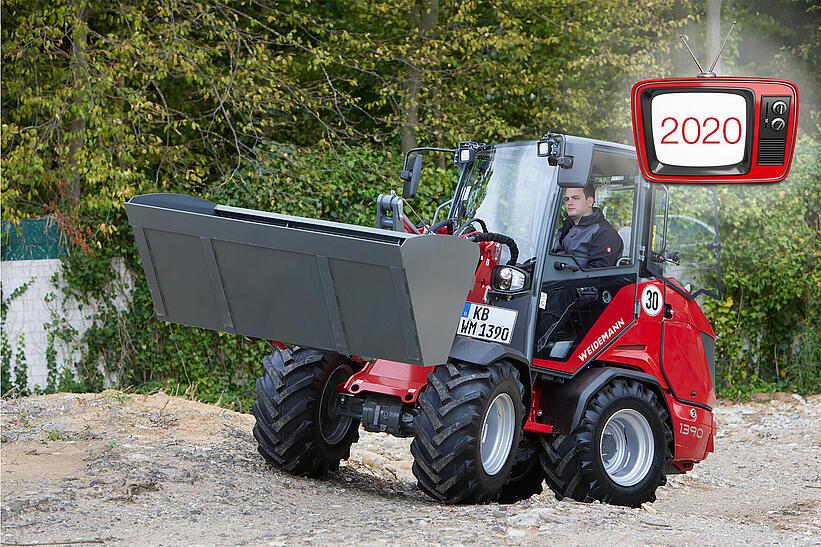 Weidemann Hoftrac 1390 mit Kabine und Erdschaufel im Einsatz