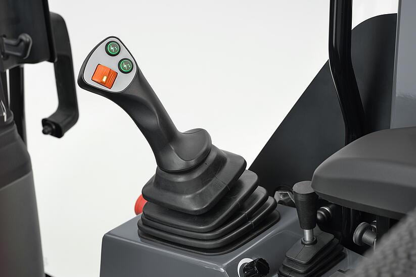 Weidemann Hoftrac 1190e, Joystick