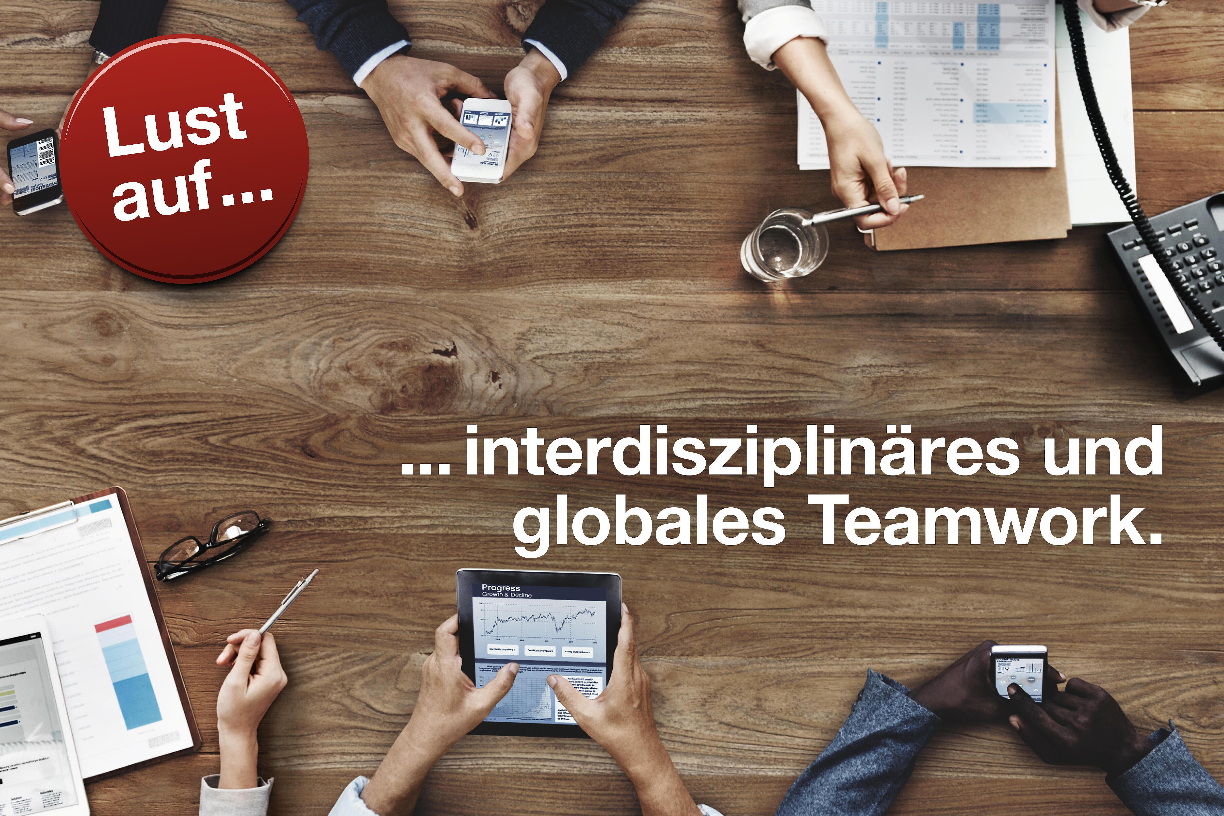 Weidemann Personalkampagne Lust auf - Verschiedene Hände halten Gegenstände 