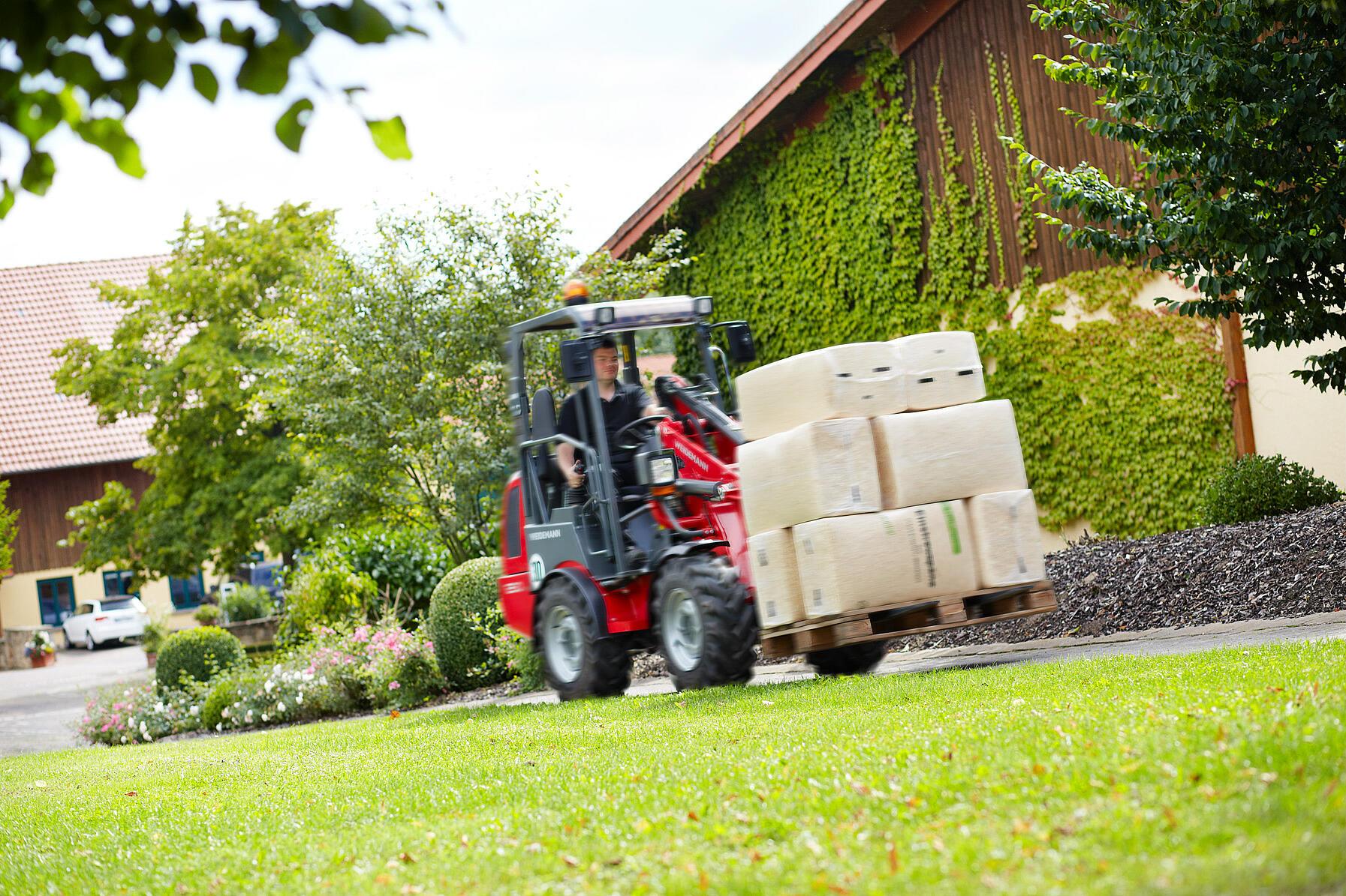 Weidemann Hoftrac 1380 im Einsatz